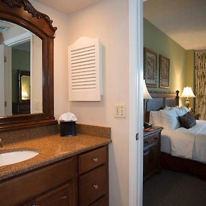 Deluxe Suite Bay View